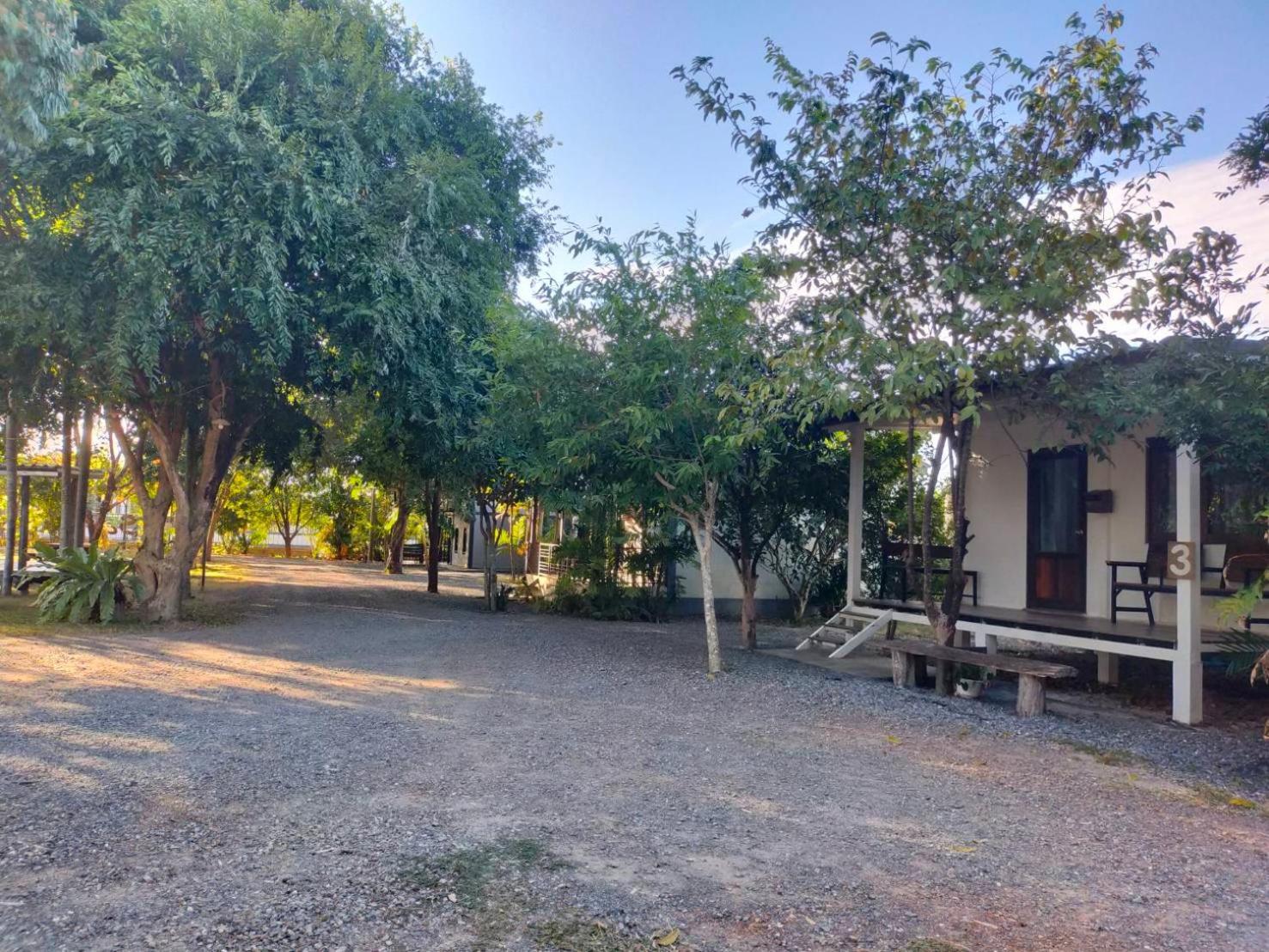 Sangkaset Resort Ban Mong Muang Exterior photo